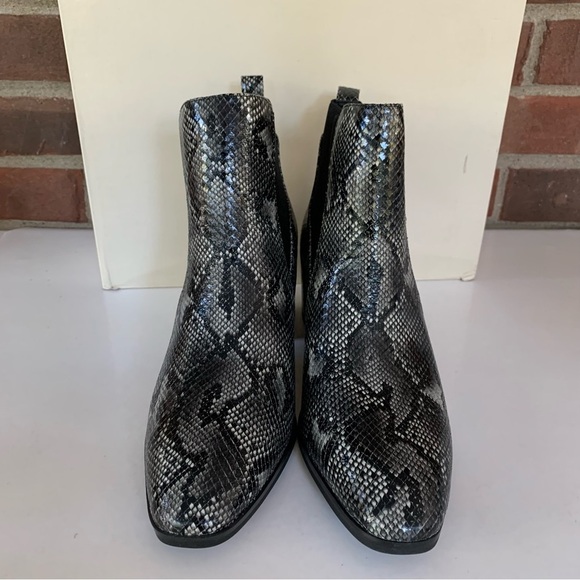 Anne Klein Womens Parson Animal Print Block-Heel Ankle Boots US 7.5 M - Picture 2 of 9